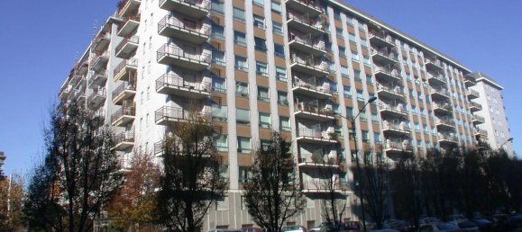 6 rooms Duplex in Turin, Italy No. 137602 2