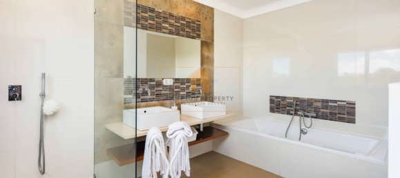 4 غرف نوم منزل في Lagoa, Portugal رقم 98917 22