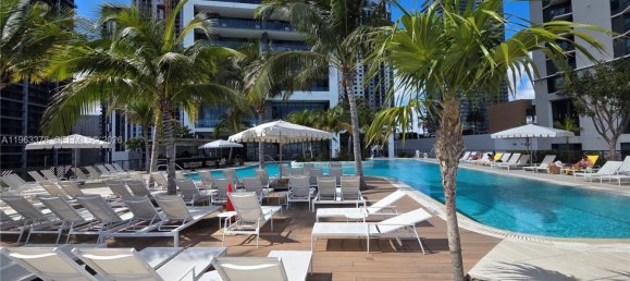 2 Schlafzimmer Gewerbliche Immobilien in Miami, USA, Nr. 615653 10