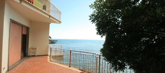 3 rooms Apartment in Lerici, Italy No. 265178 18