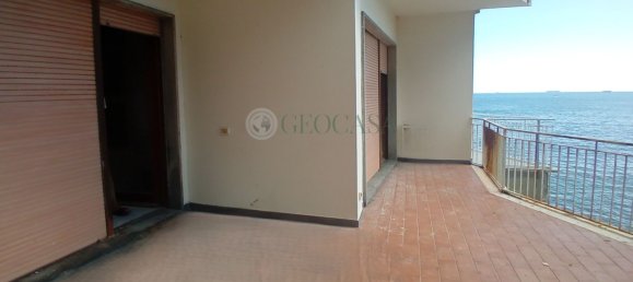 3 rooms Apartment in Lerici, Italy No. 265178 2