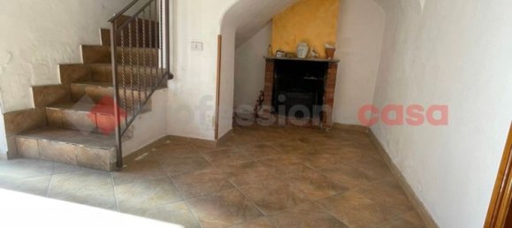 6-Zimmer Haus in Santi Cosma e Damiano, Italy, Nr. 115797 5