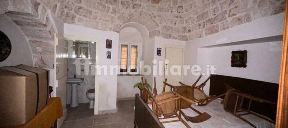 4 bedrooms Villa in Fasano, Italy No. 340633 16