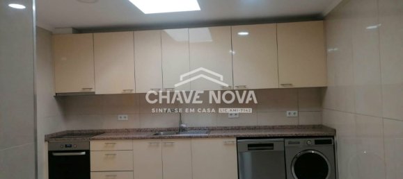 3 غرف نوم منزل في Porto, Portugal رقم 45795 20