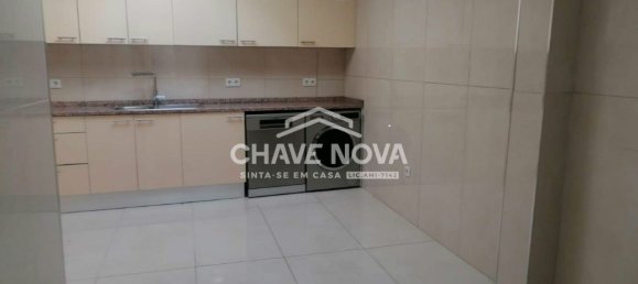 3 غرف نوم منزل في Porto, Portugal رقم 45795 19