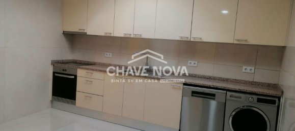 3 غرف نوم منزل في Porto, Portugal رقم 45795 6