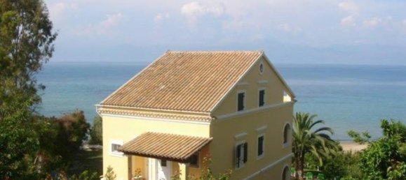1 dormitorio villa en venta en Corfu, Central Corfu and Diapontian Islands, Corfu, Ionian Islands, Peloponnese, Western Greece and the Ionian, Greece № 104535 3
