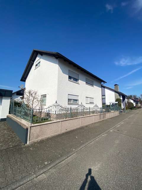 4 bedrooms House in Germersheim, Germany No. 145999