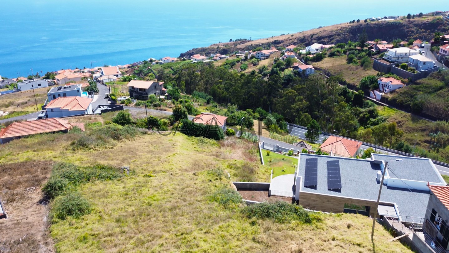 300m² Land in Calheta, Portugal No. 145255