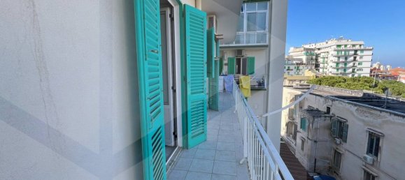 4 rooms Apartment in Molfetta, Italy No. 28498 8