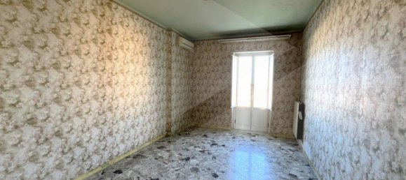 4 rooms Apartment in Molfetta, Italy No. 28498 21