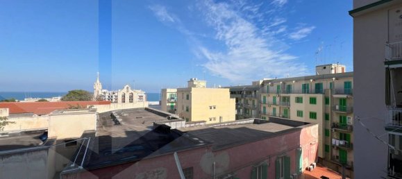 4 rooms Apartment in Molfetta, Italy No. 28498 10