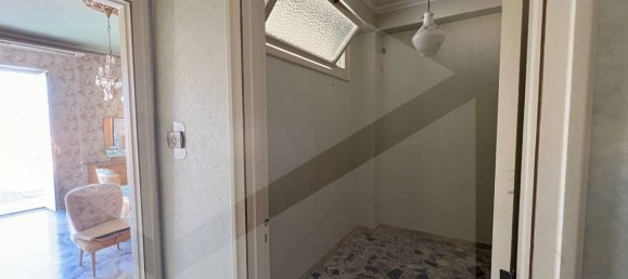 4 rooms Apartment in Molfetta, Italy No. 28498 7