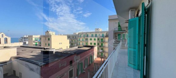 4 rooms Apartment in Molfetta, Italy No. 28498 17