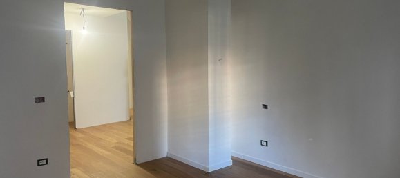 2 rooms Apartment in Rome, Italy No. 44878 13