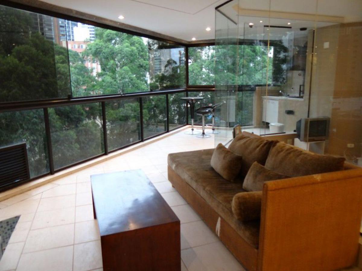 Apartamento de 2 dormitorios en Sao Paulo, Brazil No. 464070