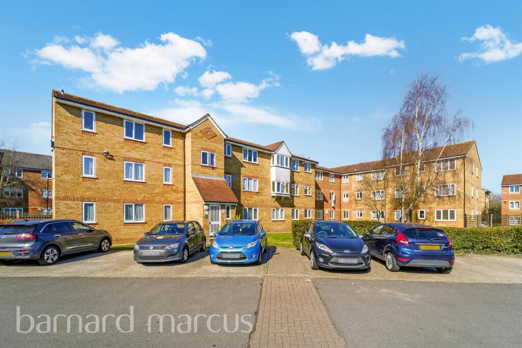 1 bedroom Apartment in Feltham, United Kingdom No. 9867