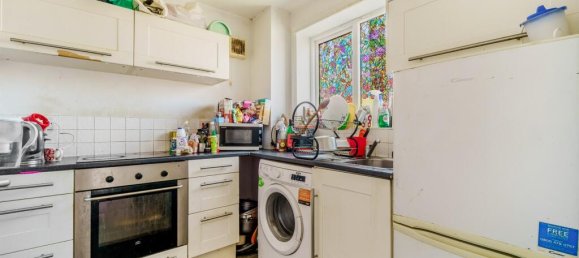 1 bedroom Apartment in Feltham, United Kingdom No. 9867 5