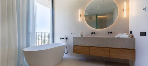 4 chambres Villa à Genova, Spain No. 16276 14