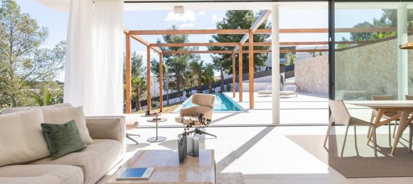 4 chambres Villa à Genova, Spain No. 16276 3