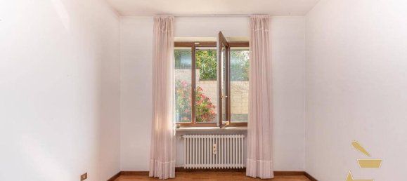 5 غرف نوم فيلا في Pietra Marazzi, Italy رقم 216225 17