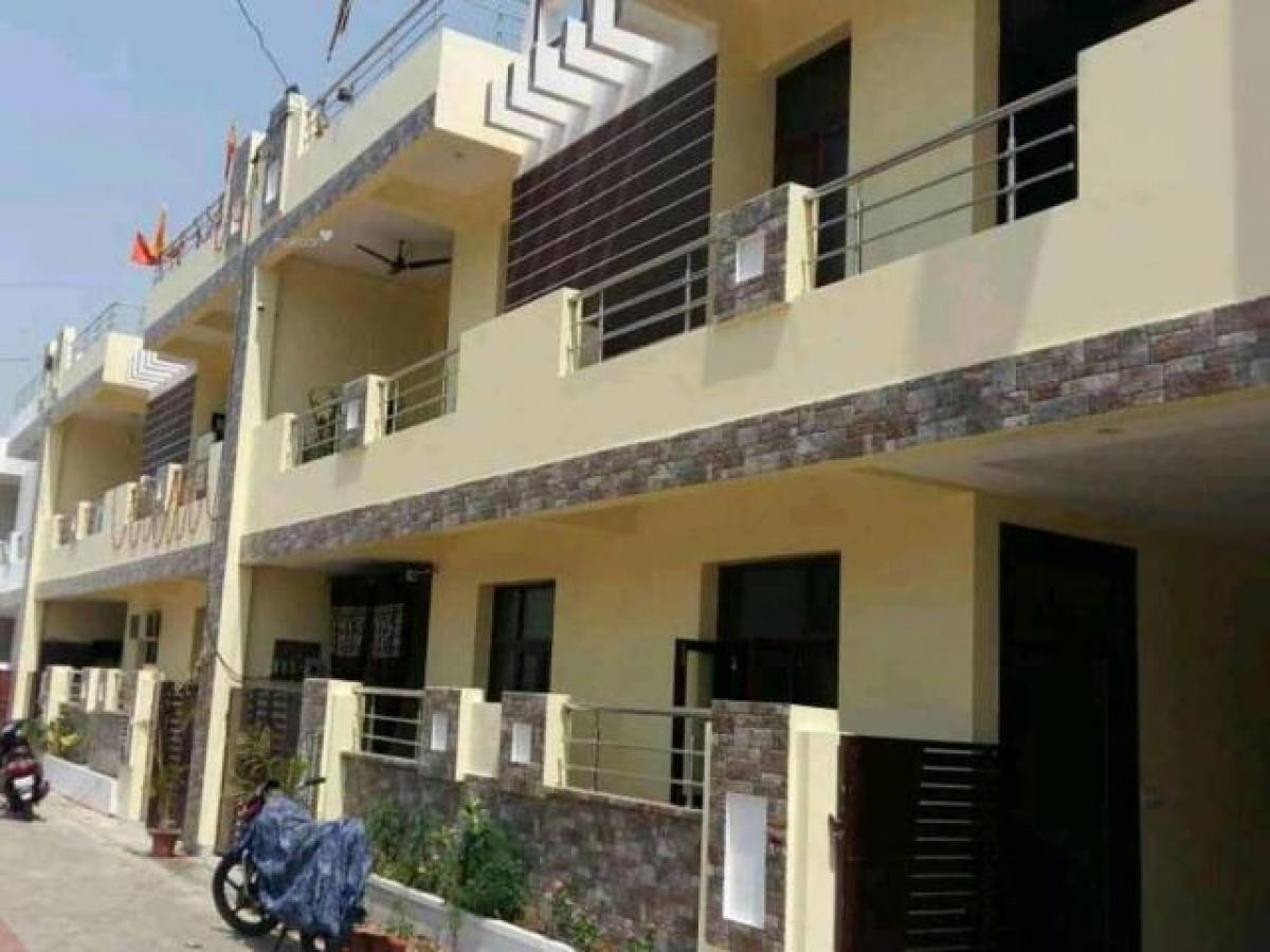 3 chambres Maison à Lucknow, India No. 6090