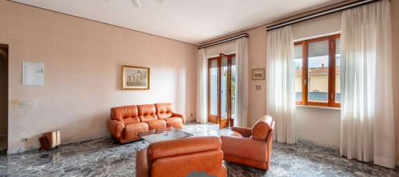 Apartamento de 4 habitaciónes en Gallicano nel Lazio, Italy No. 261540 3
