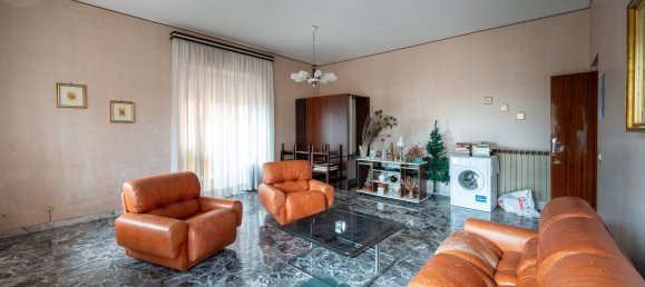 Apartamento de 4 habitaciónes en Gallicano nel Lazio, Italy No. 261540 5