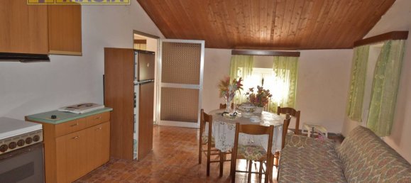 Casa de 6 habitaciónes en Colonnella, Italy No. 124714 24