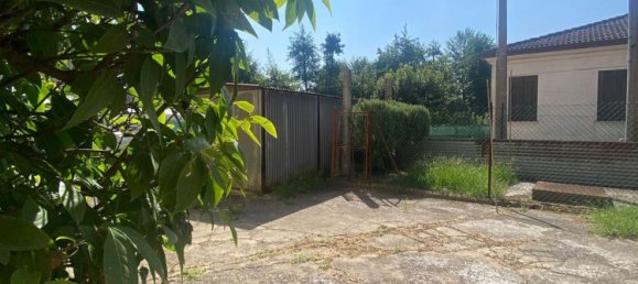 6 rooms House in Castagnaro, Italy No. 54276 18