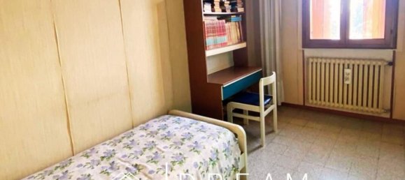 6 rooms House in Castagnaro, Italy No. 54276 12