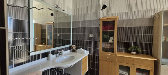 Villa de 11 divisões em Città Sant'Angelo, Italy N.º 303086 9