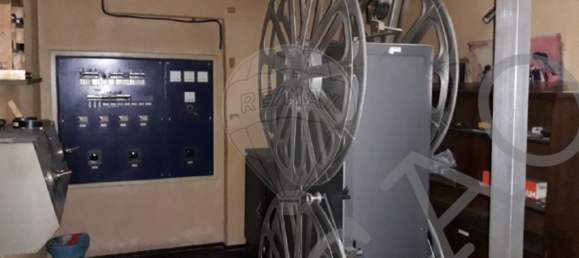 300m² Commercial property in Vila Nova de Famalicao, Portugal No. 36458 3