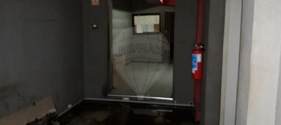 300m² Commercial property in Vila Nova de Famalicao, Portugal No. 36458 4