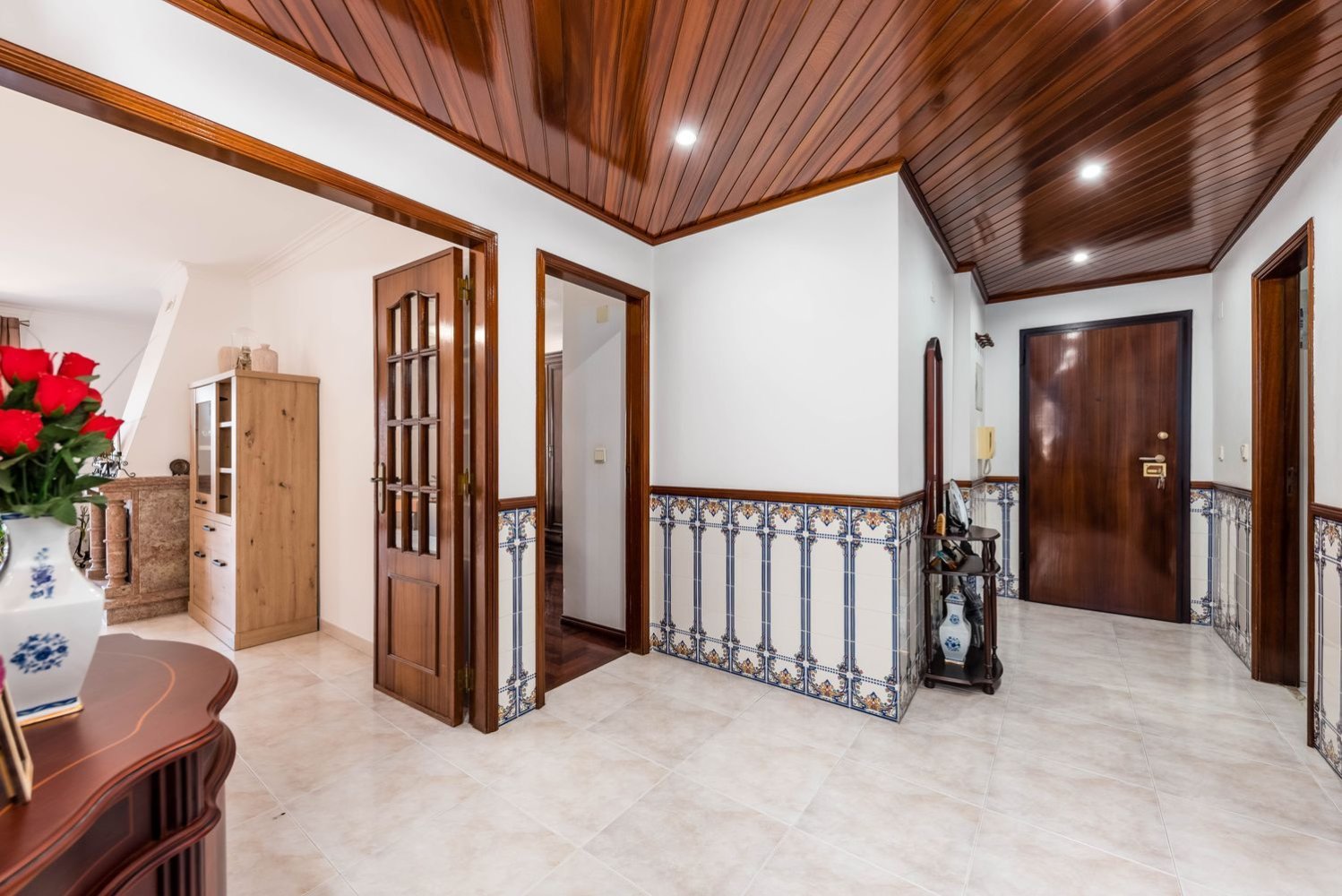 Apartamento de 2 dormitorios en Casal de Cambra, Portugal No. 217718