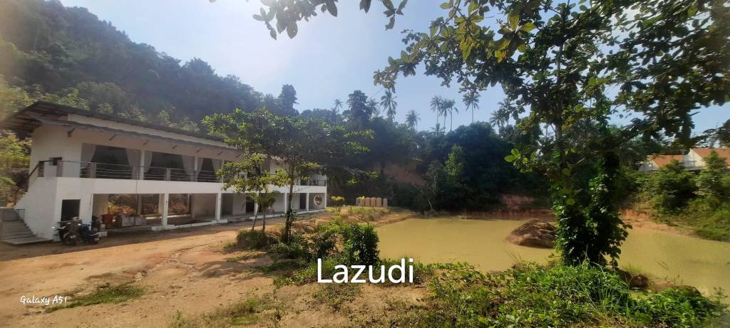 4 bedrooms Villa in Surat Thani, Thailand No. 25109