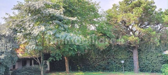 4 غرف نوم فيلا في Cerro Maggiore, Italy رقم 89747 22