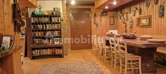 4 غرف نوم فيلا في Cerro Maggiore, Italy رقم 89747 19