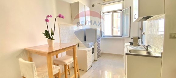 1 bedroom Apartment in Bari, Italy No. 31668 3