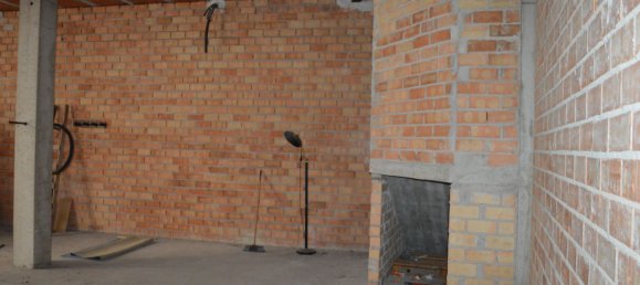 Gewerbliche Immobilie in Medina de Pomar, Spain 80m², Nr. 184492 8