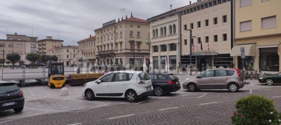 2 bedrooms Apartment in Gorizia, Italy No. 196242 3