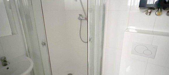 Studio à Mariahilf, Austria No. 175709 5