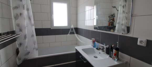 Casa de 3 dormitorios en Blere, France No. 239337 7