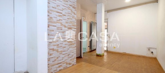 Коммерческая недвижимость 75м² в Барселона, Испания № 175610 5