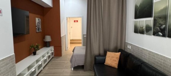 1 bedroom Apartment for sale in Valencia, Valencian Community, Spain № 365656 2