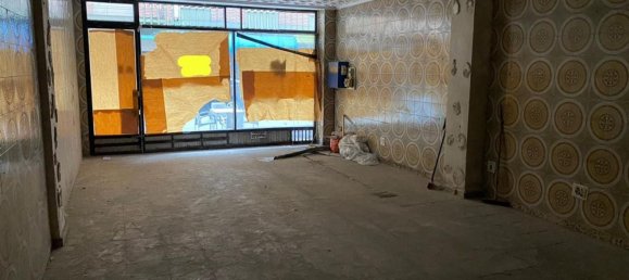 Propiedad comercial en León, Spain 55 m² No. 74738 4