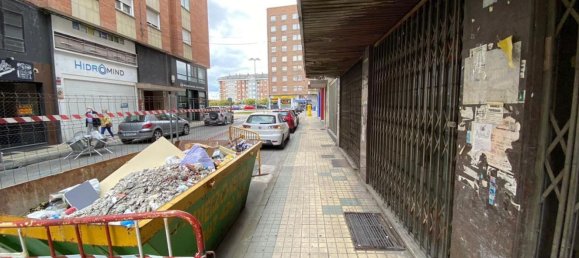 Propiedad comercial en León, Spain 55 m² No. 74738 7
