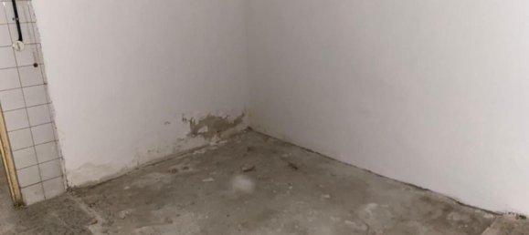 Propiedad comercial en León, Spain 55 m² No. 74738 9