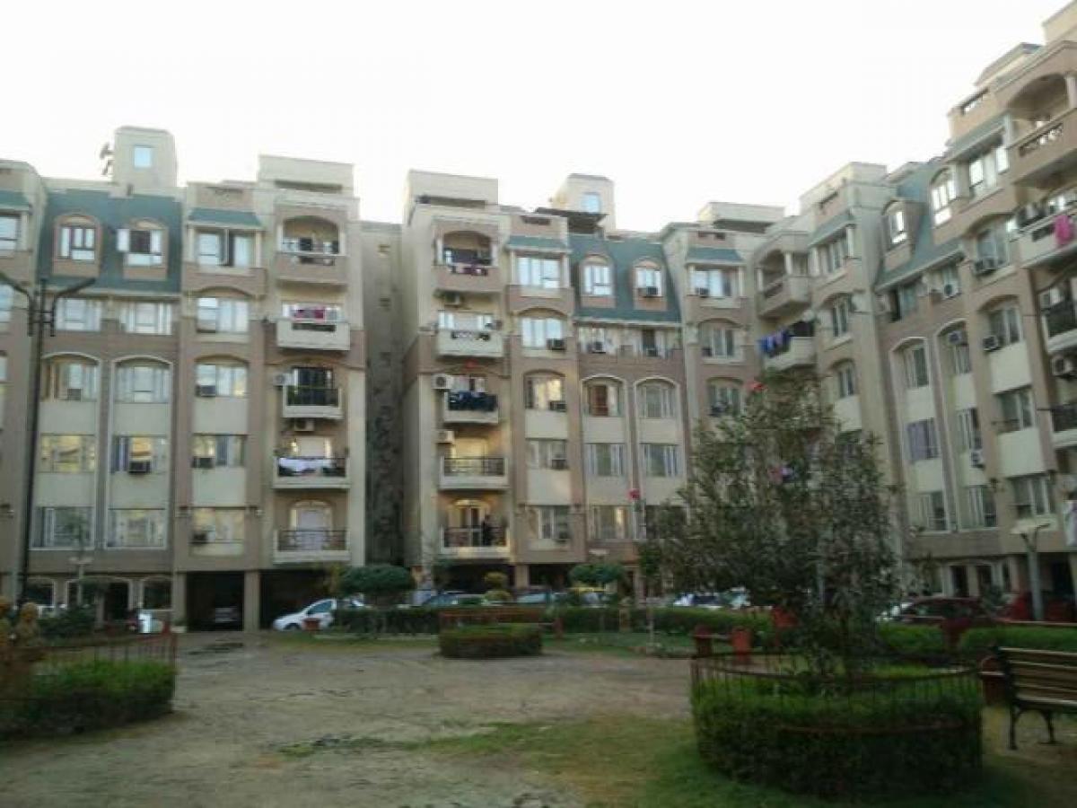 2 bedrooms House in Ghaziabad, India No. 56339