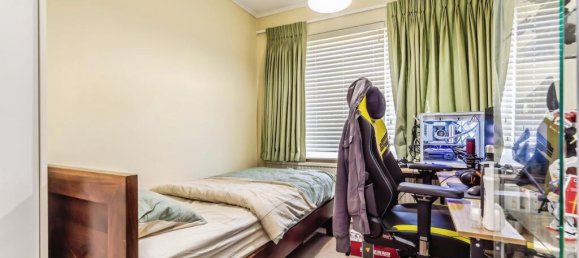 4 bedrooms House in South Croydon, United Kingdom No. 8099 16